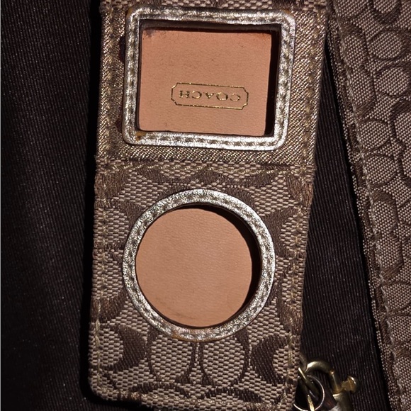 Coach Men's Olive and Tan Signature Messenger Bag - Picture 10 of 16